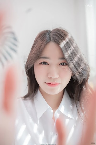 PhotoChips Vol.85 No.1 Hyeseong