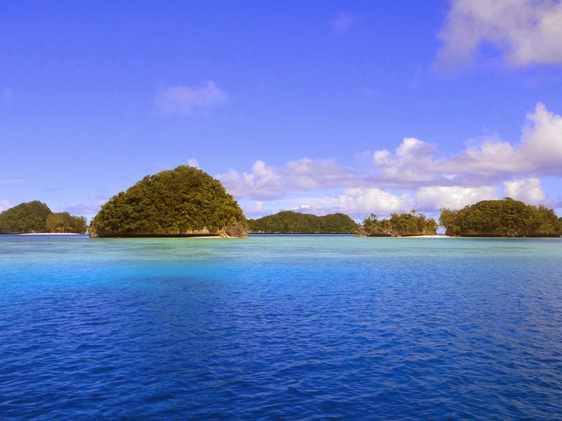 rock-islands-palau-1