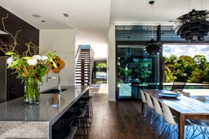 Casa Godden Cres / Dorrington Architects cocina-integrada-moderna
