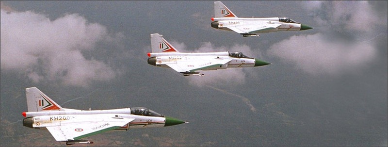 [Light-Combat-Aircraft-LCA-Tejas-India-01%255B2%255D.jpg]
