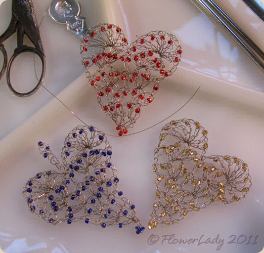 11-17-wire-bead-hearts-a