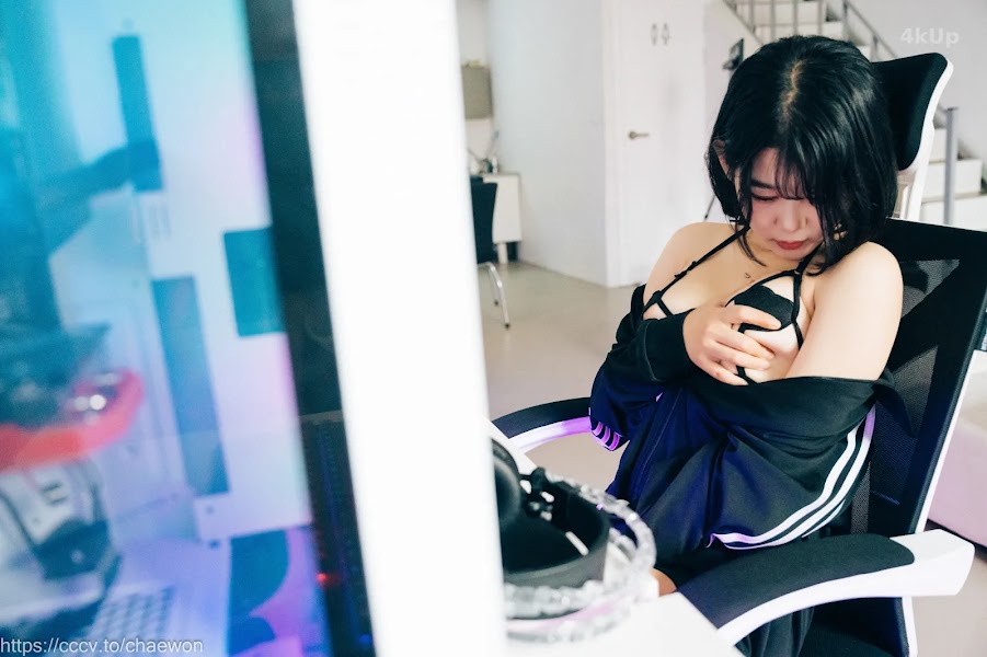 [Loozy] Zia (지아) PC Room With SP (Part A)