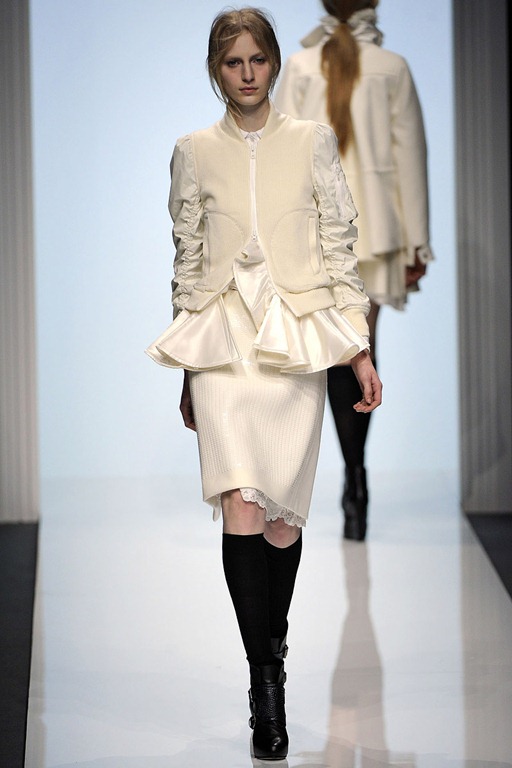 [sacai-rtw-fw2012-runway-35_122257357208%255B4%255D.jpg]