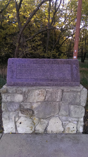 Plumlee Trails Memorial Headstone