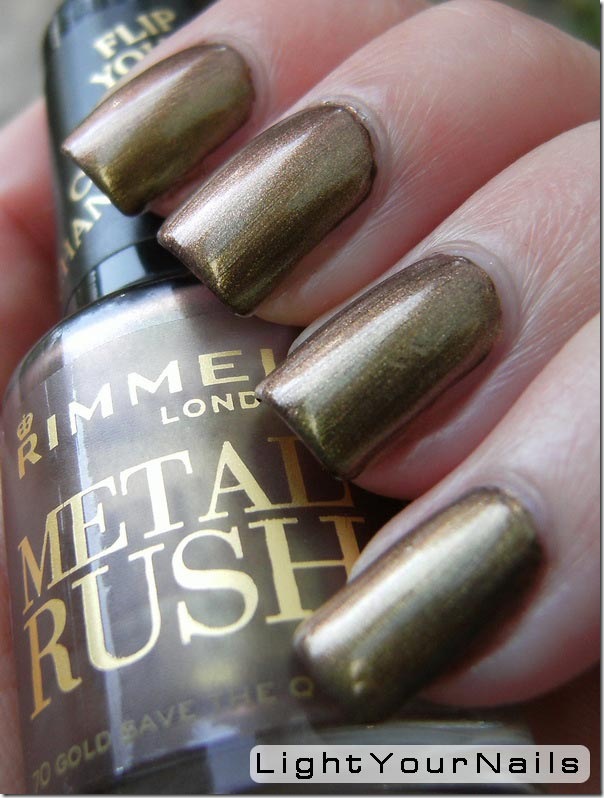 Rimmel Gold Save the Queen
