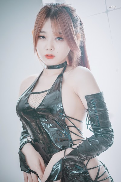 DJAWA Photo – Zia (지아) The Kunoichi