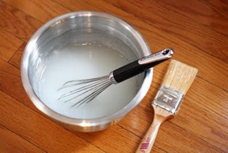1-Mix-water-cornstarch-glue