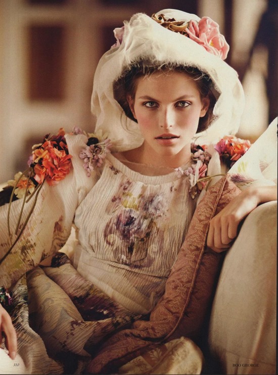 vogue-uk-october-2012-karlina-caune-dolce-gabbana-couture-editorial-1