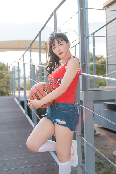 CreamSoda MoMo – MoMo Vol.01