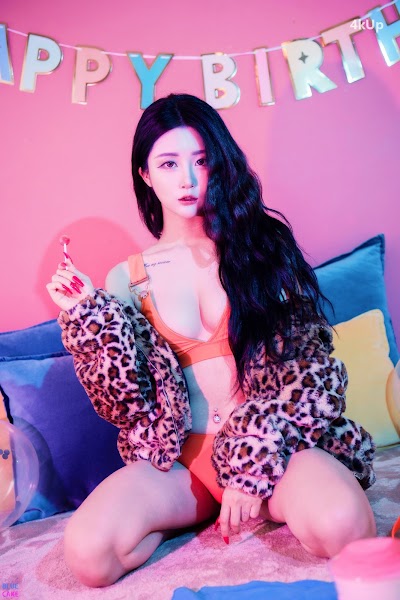 [BLUECAKE] Bomi (보미) Happy Bomiday