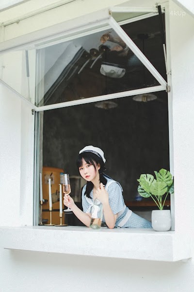 Coser@蜜桃少女是依酱呀 欧风