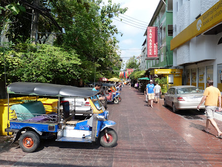 Tuk tuk in Khao San Road