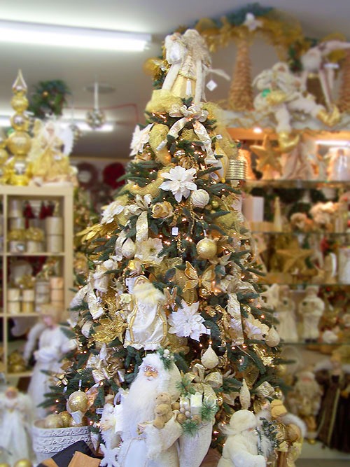 [christmas-tree-decorations9%255B4%255D.jpg]