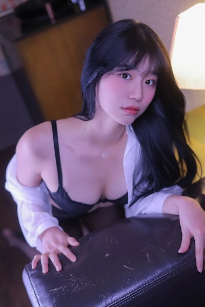 [Yo-U] Yui Blackroom