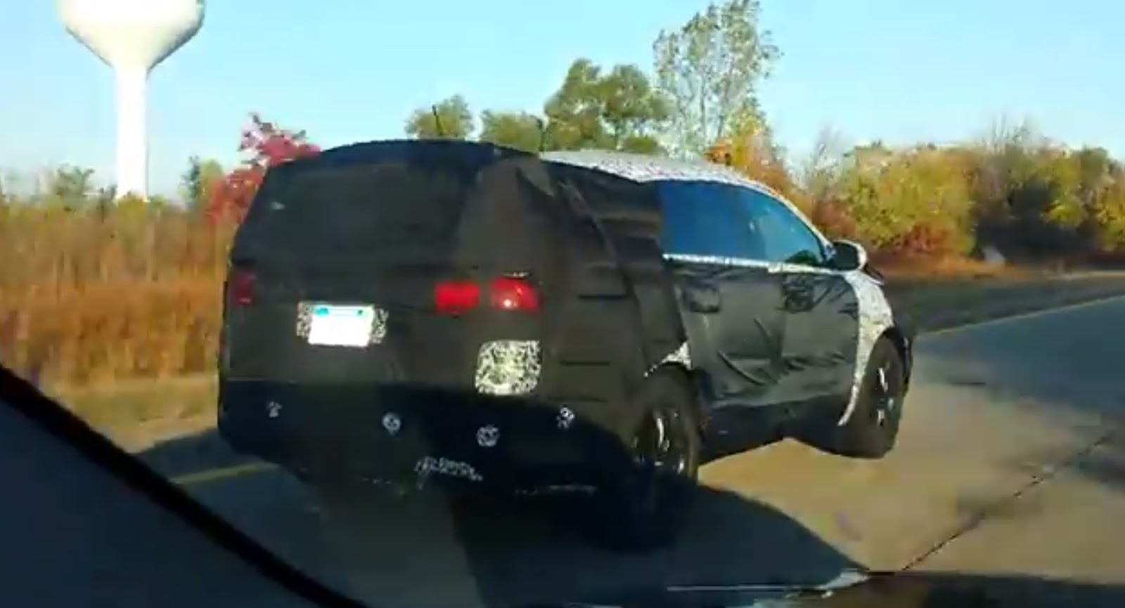 [Carscoops-Scoops-10%255B3%255D.jpg]