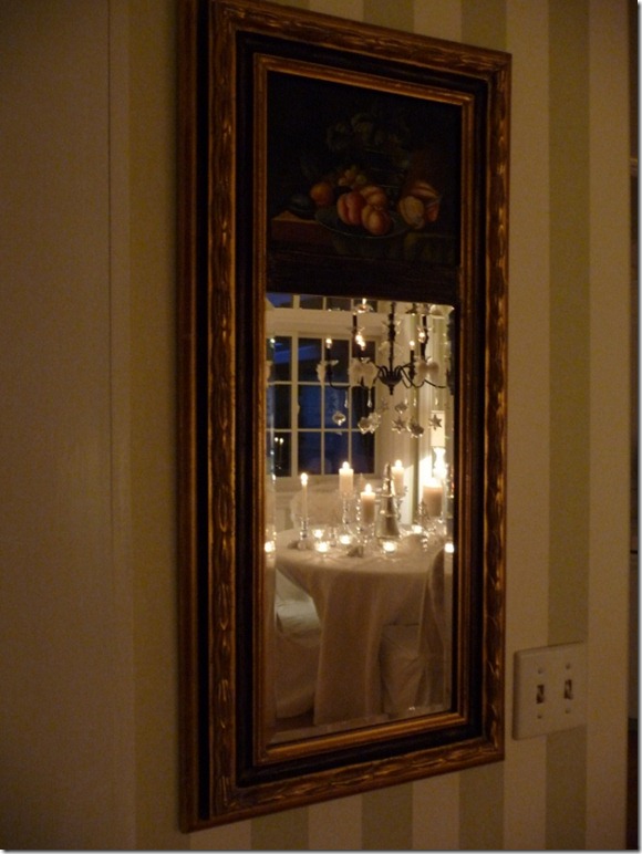 Christmas dining room 2011 angel wings 050 (600x800)