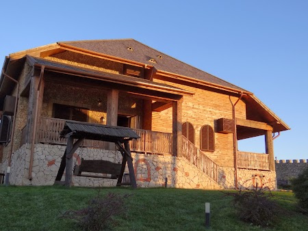 Drumul vinului -Basarabia: Vila Chateau Vartely