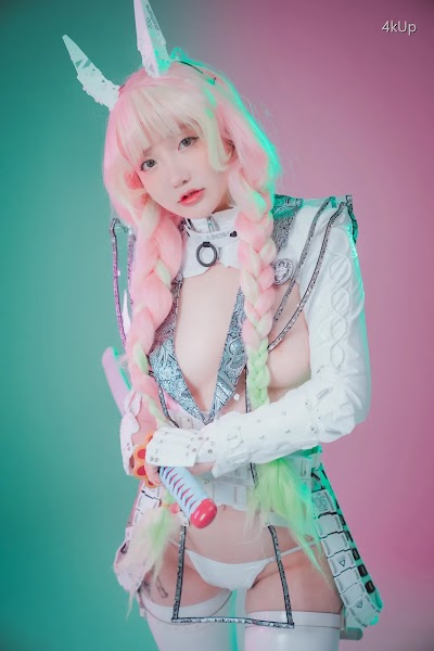 DJAWA Photo – Son Ye-Eun (손예은) Cyber Hunter Mitsuri