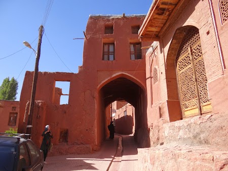 13. Sat traditional Iran.JPG