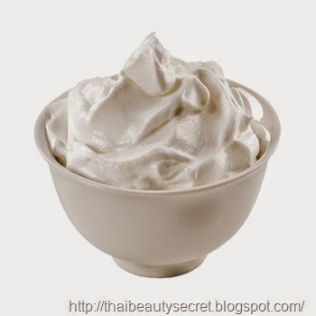 bigstock-Bowl-Of-White-Yoghurt-4579692