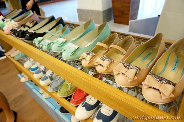 [Le%2520Bunny%2520Bleu9%255B2%255D.jpg.webp]
