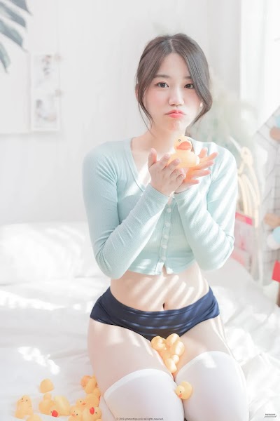 PhotoChips Vol.85 No.1 Hyeseong
