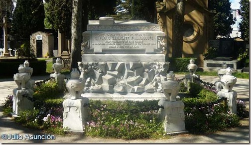 Mauoleo de Pablo Sarasate - Cementerio de Pamplona