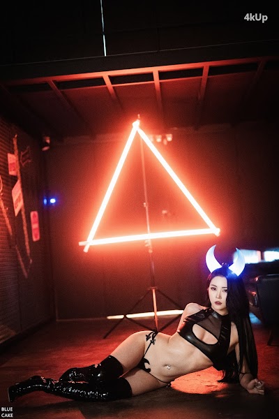 [BLUECAKE] Bomi (보미) Lucifer