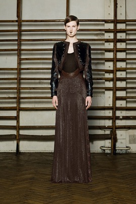 givenchy-spring-2012-couture-03_170645601396
