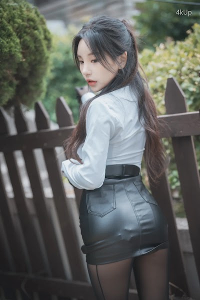 DJAWA Photo – Zzyuri D.s Relationship Vol.2