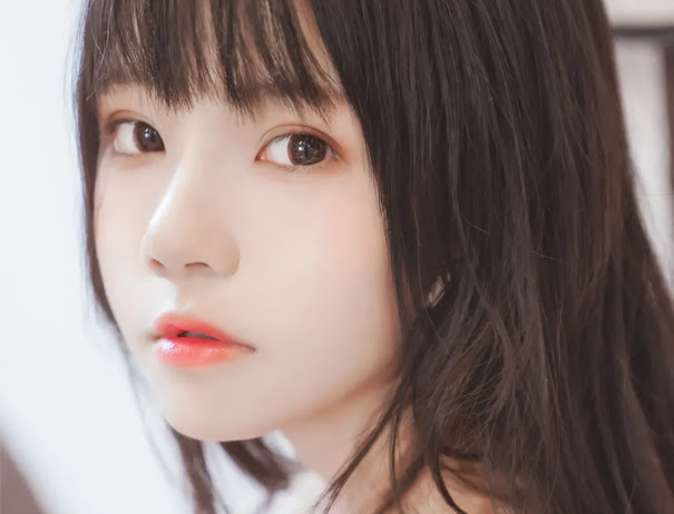 Coser@桜桃喵 Vol.149 甜甜之唇边小草莓