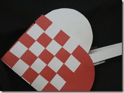 Danish paper heart basket