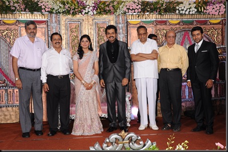 karthi ranjini wedding reception stills00-15