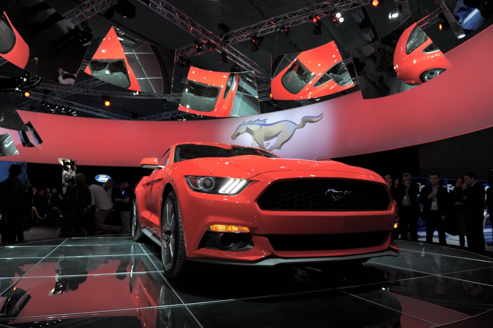 [2015-Ford-Mustang-Live-121%255B2%255D.jpg]