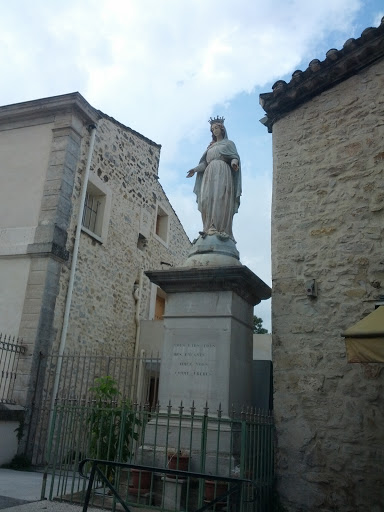 Prades Le Lez Statue De La Vierge