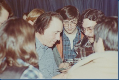 Earl Scruggs signing autographs at the Robins Center, University of Richmond
