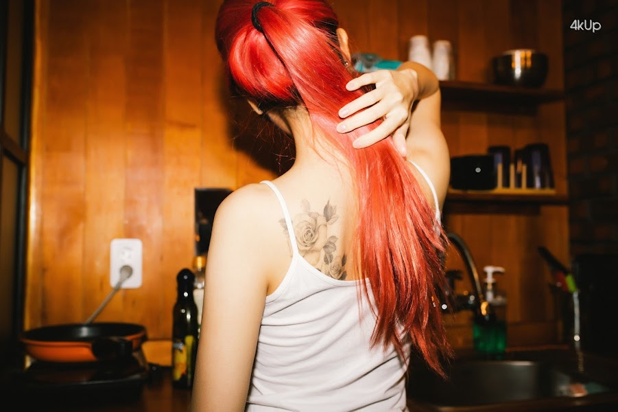 Mona (모나) – My sister next door Vol.1 & Moon Night Snap