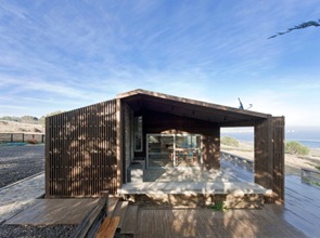 Fachada Casa Zócalo Fachada Casa Zócalo de LAND Arquitectos chile