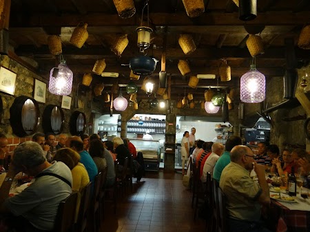 12. Restaurant traditional Azore - Angra do Heroismo.JPG