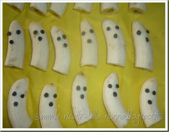 Banane fantasmini di Halloween (2)