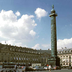 23 - Goudin y Lepere - Columna conmemorativa en Plaza Vendôme de Paris