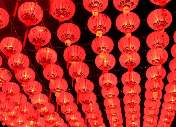 [chinese-lanterns-loy-krathong-chiang-mai-2010%255B6%255D.jpg]