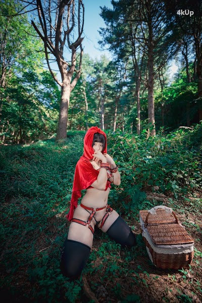 DJAWA Photo – Mimmi (밈미) Naughty Red Hiring Hood