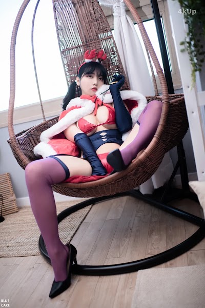 [BLUECAKE] Song Hana (송하나) XMas Figure