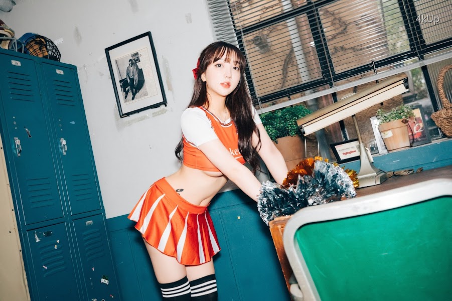 [Loozy] Son Ye-Eun (손예은) CHEER UP