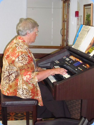 It was great to hear June McCrorie back playing at the Club and giving the Technics GA3 a good whirl.