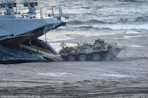 "Запад-2013": Высадка на побережье