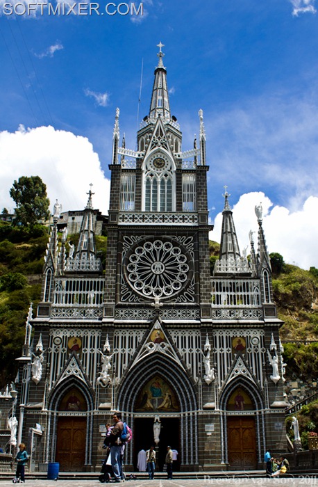 [Las-Lajas-Church-2%255B8%255D.jpg]