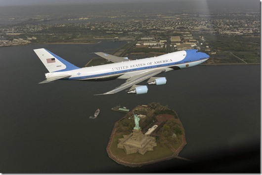 YE Obama Low Flying Plane