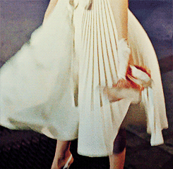 tumblr_lxymydsVKB1qgrjt5o1_250.gif